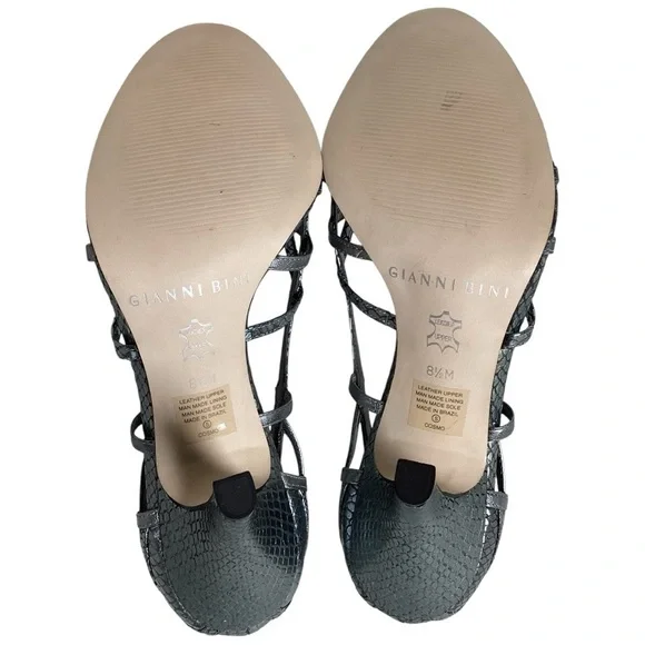 Elegant Silver Strappy Heels. Size 8.5 - Picture 4 of 4